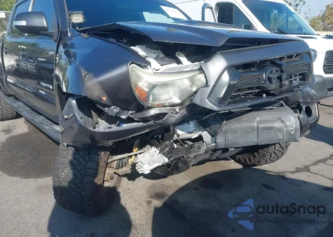 2015 Toyota Tacoma Base V6 from USA, damaged, VIN 3TMMU4FNXFM073611